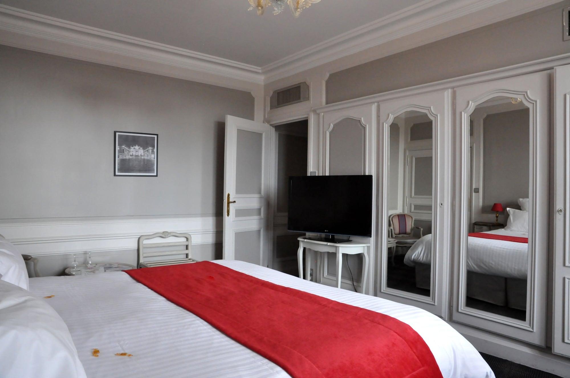 Grand Hotel De La Reine - Place Stanislas Nancy Zewnętrze zdjęcie